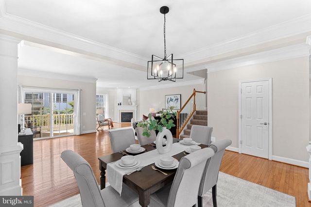 126 GREAT LAUREL SQ, Leesburg, VA 20175
