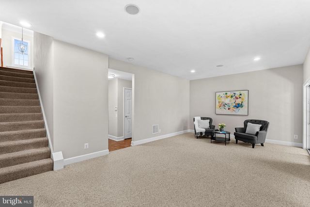 126 GREAT LAUREL SQ, Leesburg, VA 20175