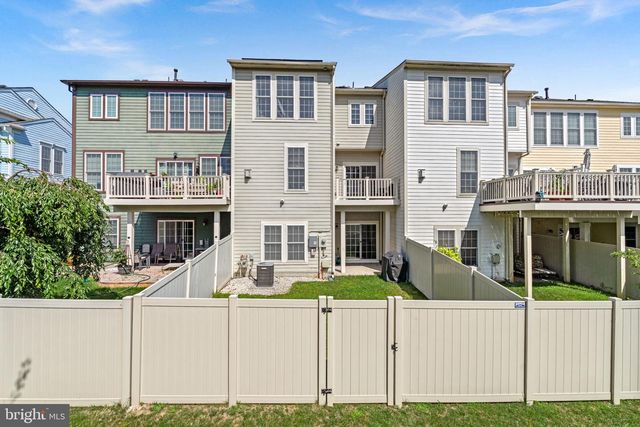 126 GREAT LAUREL SQ, Leesburg, VA 20175