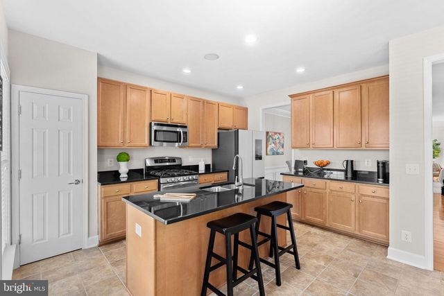 126 GREAT LAUREL SQ, Leesburg, VA 20175