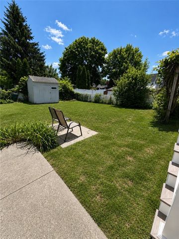 816 Plainfield Street, Providence, RI 02909