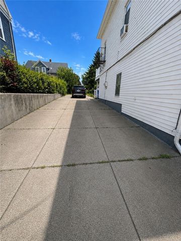 816 Plainfield Street, Providence, RI 02909