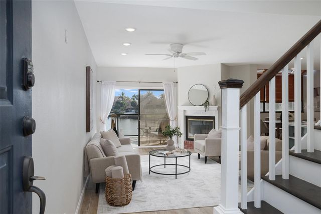 557 PINELLAS BAYWAY S 313, Tierra Verde, FL 33715