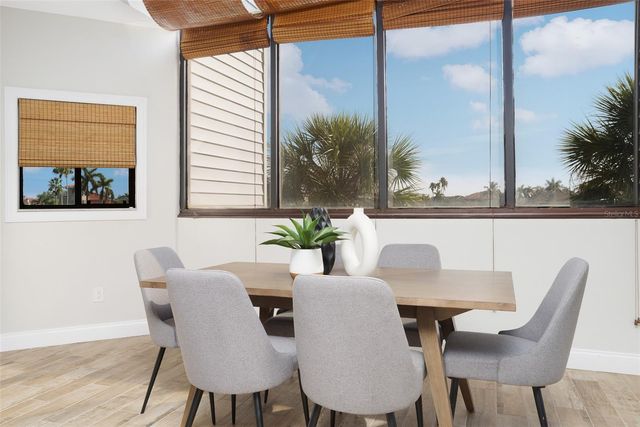 557 PINELLAS BAYWAY S 313, Tierra Verde, FL 33715