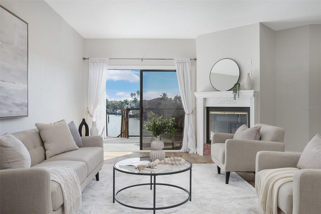 557 PINELLAS BAYWAY S 313, Tierra Verde, FL 33715