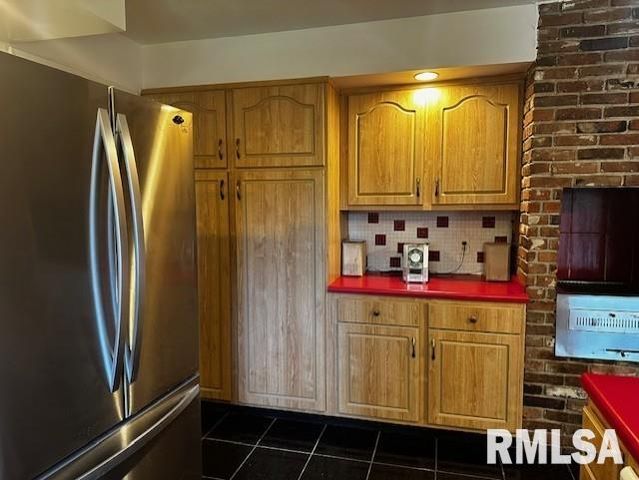 12 Newland Lane, Jacksonville, IL 62650