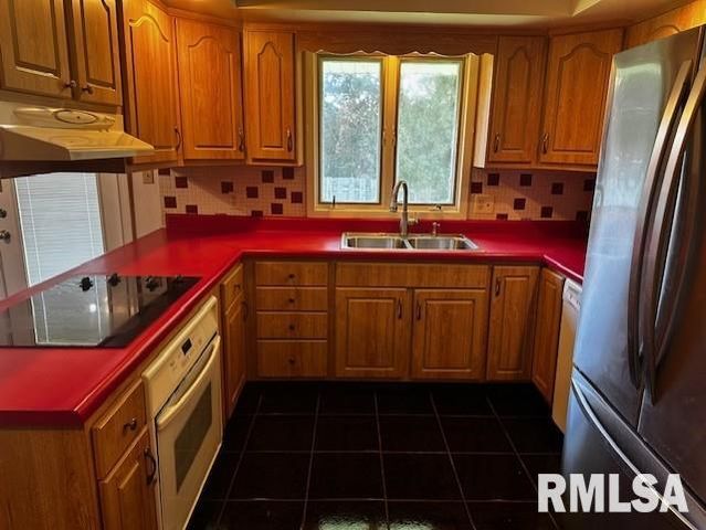 12 Newland Lane, Jacksonville, IL 62650