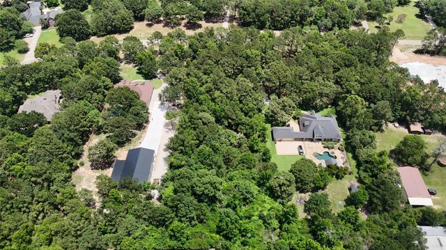 8524 Crown Lake Court, Montgomery, TX 77316