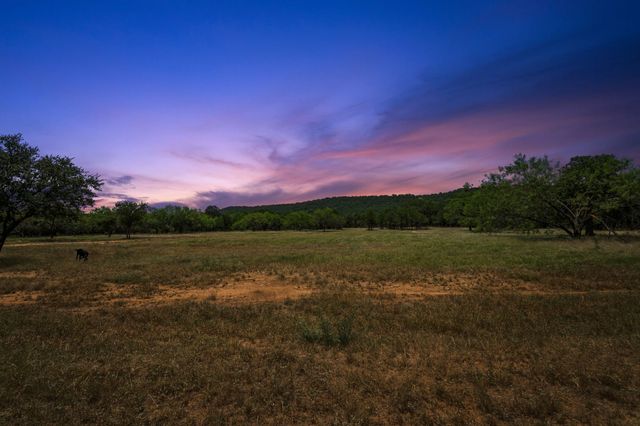 26.02 AC N Fm 129, Santo, TX 76472