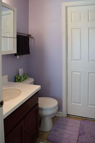 748 Florence Street, Hampshire, IL 60140