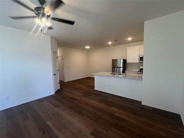 206 Mason Court, Yukon, OK 73099