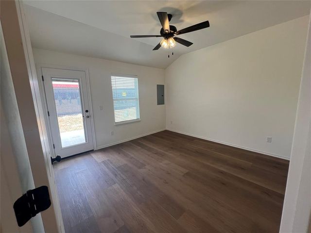 206 Mason Court, Yukon, OK 73099