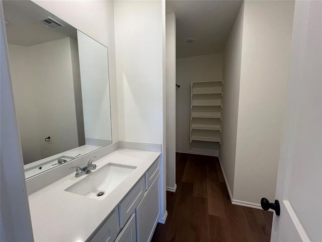 206 Mason Court, Yukon, OK 73099