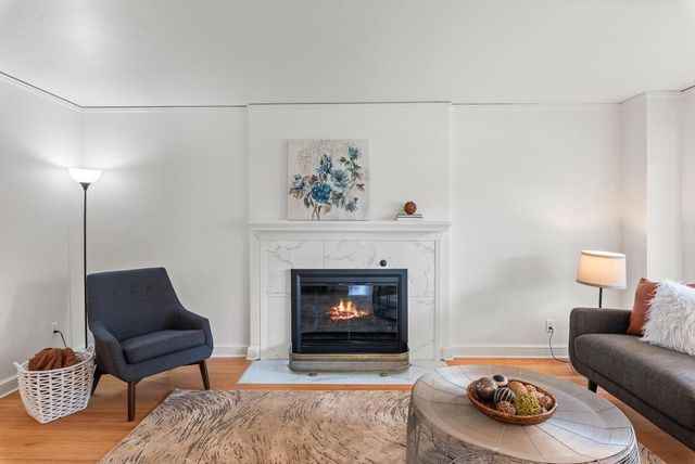 2578 N 88th STREET, Wauwatosa, WI 53226