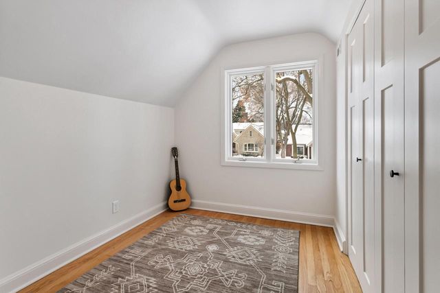 2578 N 88th STREET, Wauwatosa, WI 53226