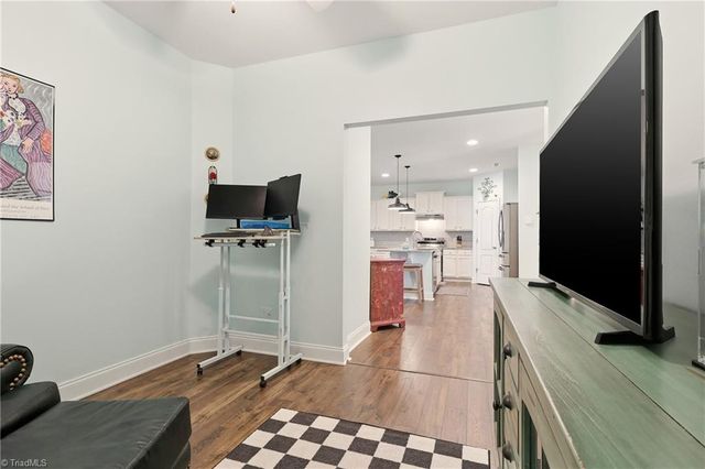 1617 Coopers Hawk Drive, Kernersville, NC 27284