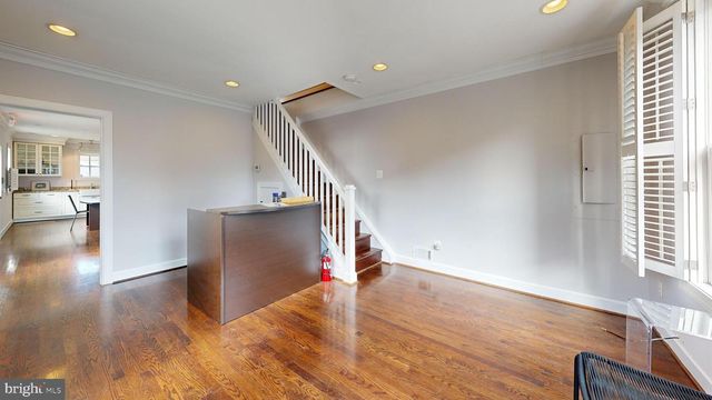 1214 U ST SE, Washington, DC 20020