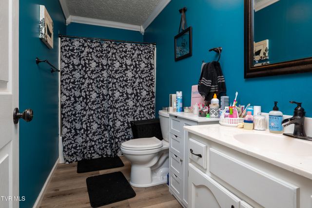 166 Heritage Drive, Rogersville, TN 37857