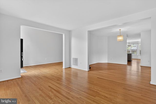 3504 CHAMBRAY WAY, Falls Church, VA 22042