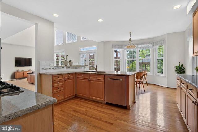 3504 CHAMBRAY WAY, Falls Church, VA 22042