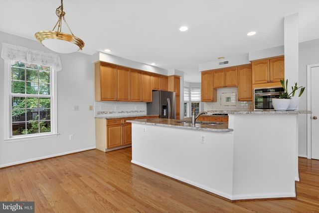 3504 CHAMBRAY WAY, Falls Church, VA 22042
