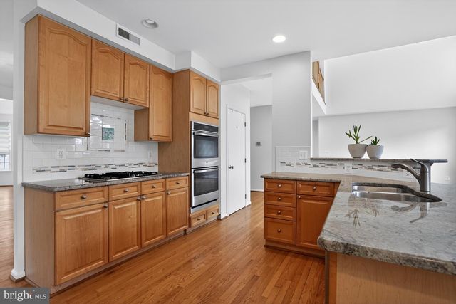 3504 CHAMBRAY WAY, Falls Church, VA 22042