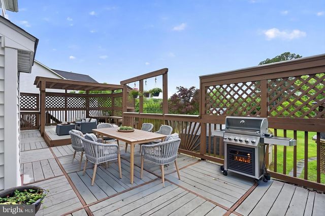 3504 CHAMBRAY WAY, Falls Church, VA 22042