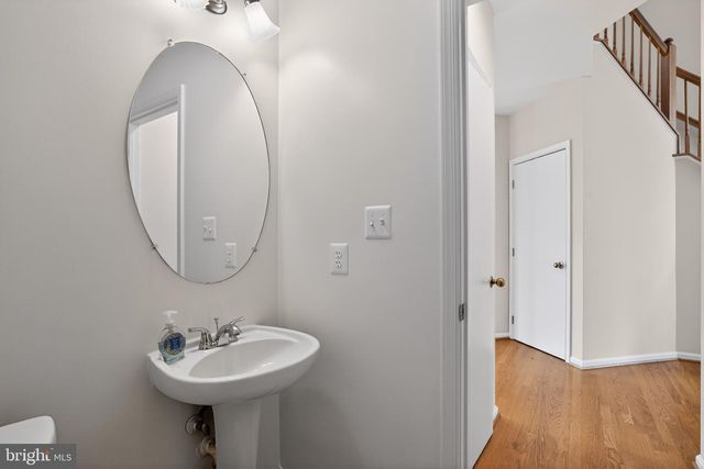 3504 CHAMBRAY WAY, Falls Church, VA 22042