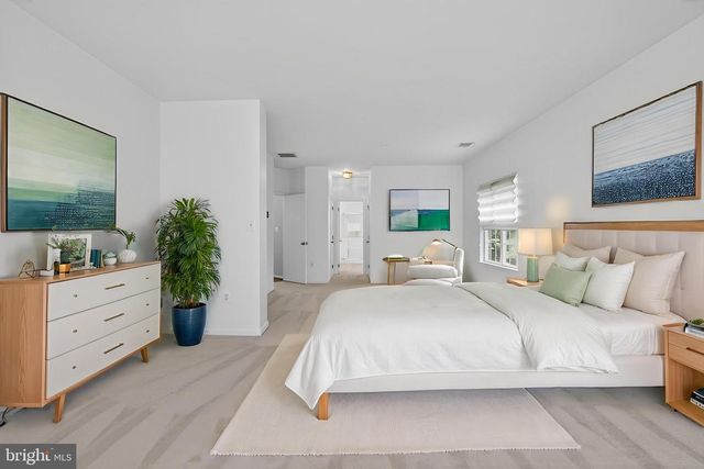 3504 CHAMBRAY WAY, Falls Church, VA 22042