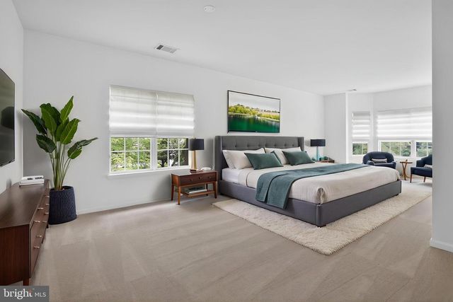 3504 CHAMBRAY WAY, Falls Church, VA 22042
