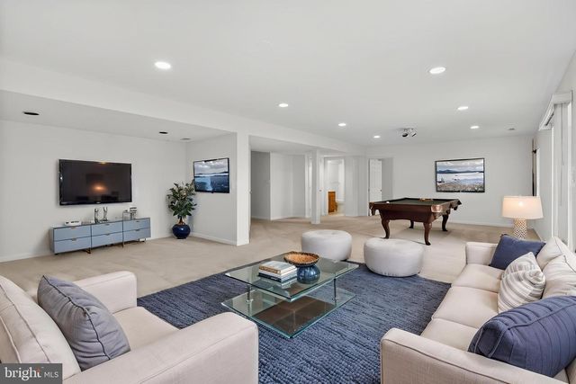 3504 CHAMBRAY WAY, Falls Church, VA 22042