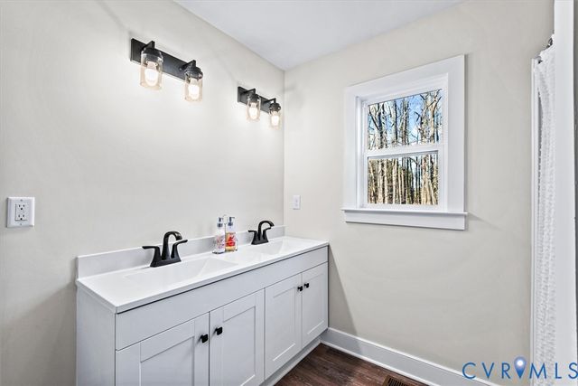 11237 Jessie Dupont Memorial Hwy, Kilmarnock, VA 22482