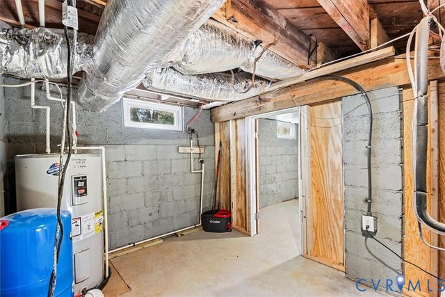 11237 Jessie Dupont Memorial Hwy, Kilmarnock, VA 22482