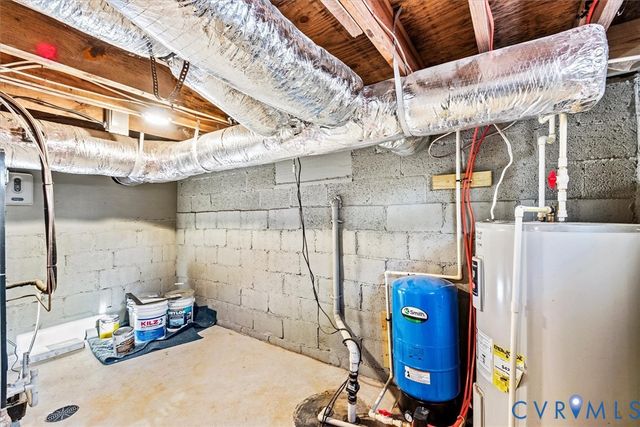 11237 Jessie Dupont Memorial Hwy, Kilmarnock, VA 22482