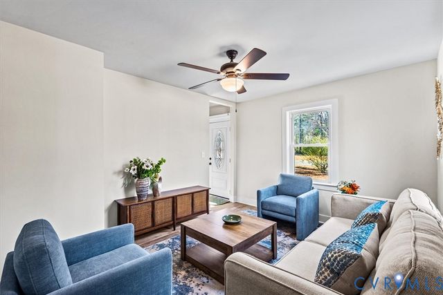 11237 Jessie Dupont Memorial Hwy, Kilmarnock, VA 22482