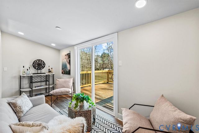 11237 Jessie Dupont Memorial Hwy, Kilmarnock, VA 22482