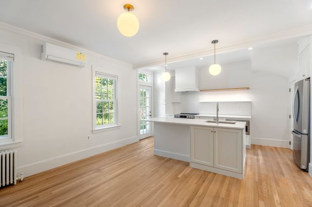24 Sparks 0, Cambridge, MA 02138
