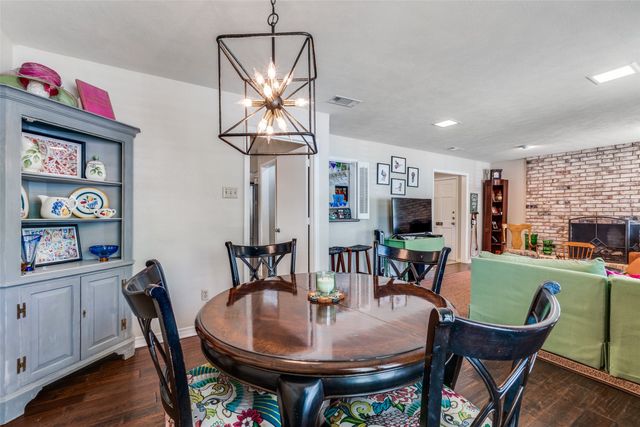 10696 Pagewood Drive, Dallas, TX 75230