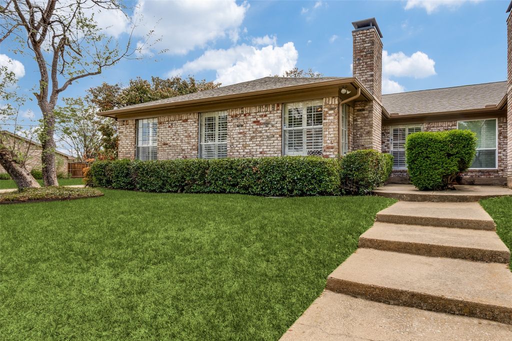 10696 Pagewood Drive, Dallas, TX 75230
