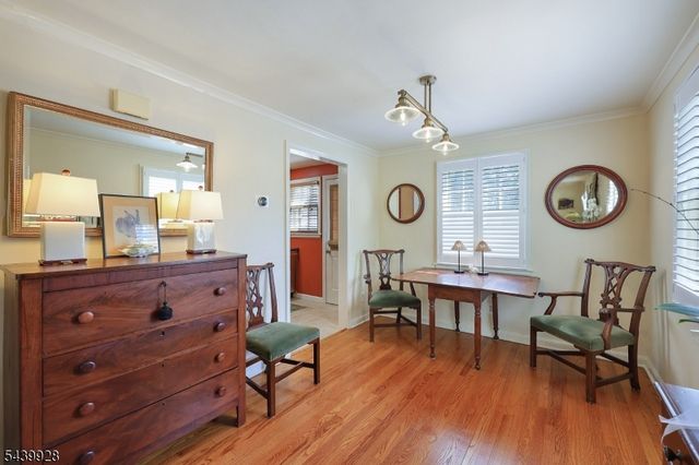 260 Walnut Street, Unit 10 10, Westfield Town, NJ 07090