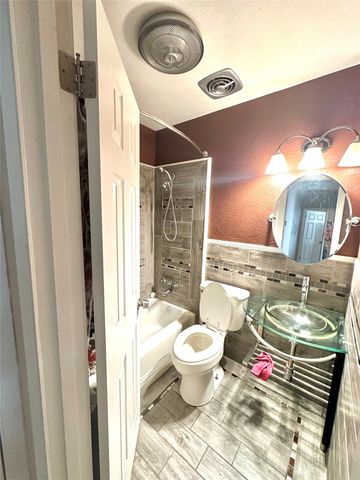 4027 Marion Place, Shreveport, LA 71109