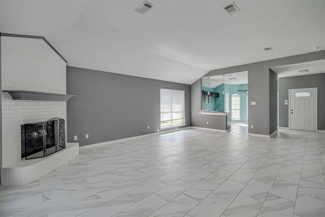 705 Crenshaw Drive, Cedar Hill, TX 75104