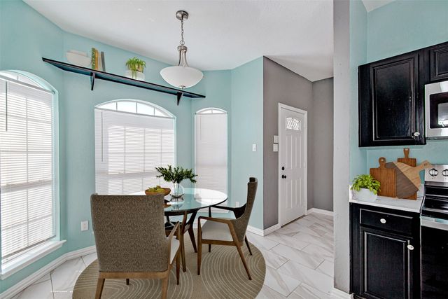 705 Crenshaw Drive, Cedar Hill, TX 75104