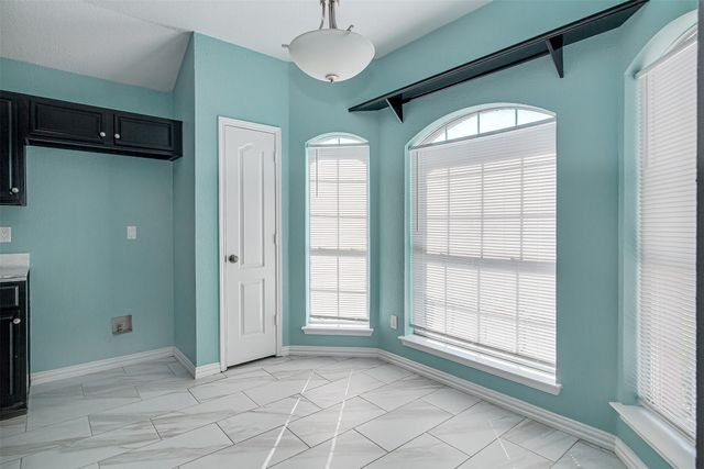 705 Crenshaw Drive, Cedar Hill, TX 75104
