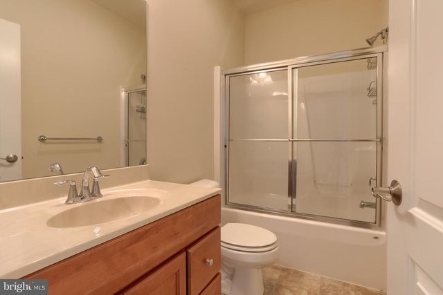 103 WINDERMERE DR, Palmyra, PA 17078