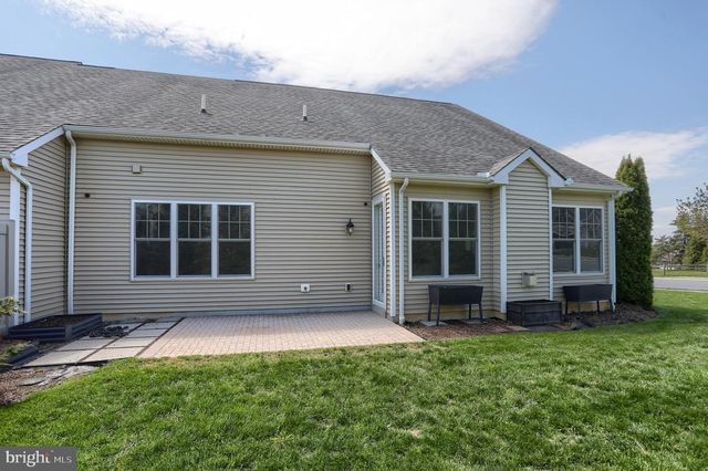 103 WINDERMERE DR, Palmyra, PA 17078