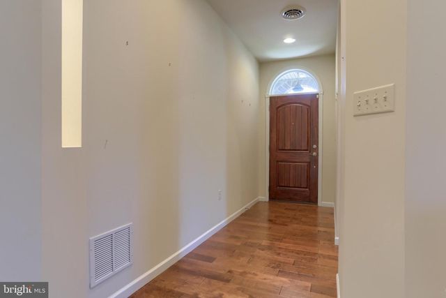 103 WINDERMERE DR, Palmyra, PA 17078