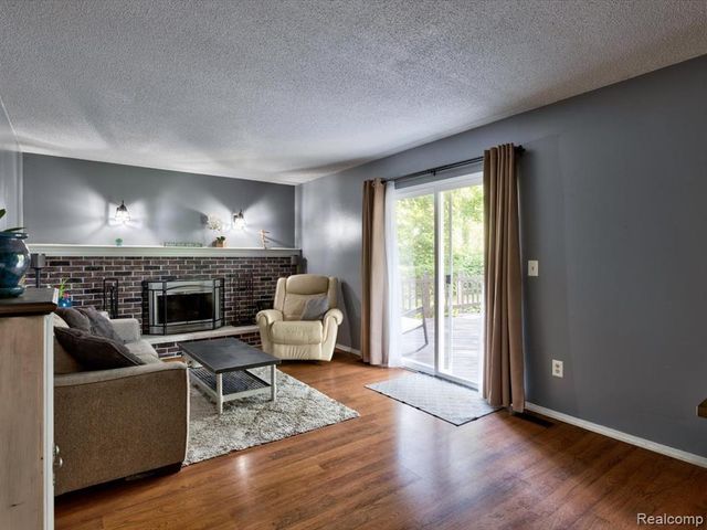 311 Collard Drive, Marysville, MI 48040
