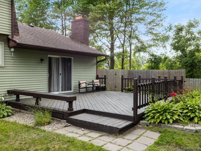 311 Collard Drive, Marysville, MI 48040