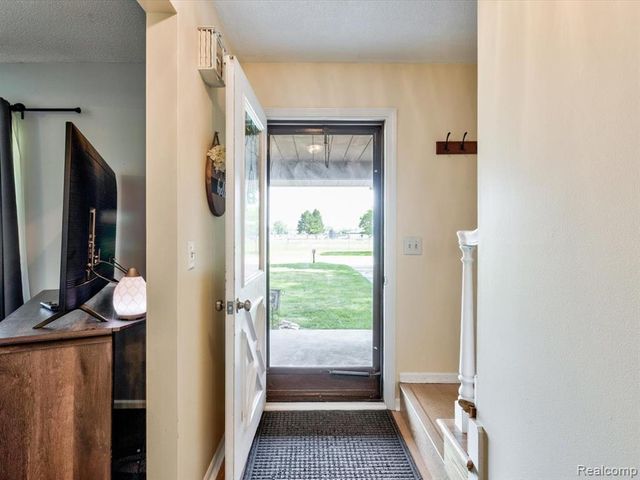 311 Collard Drive, Marysville, MI 48040